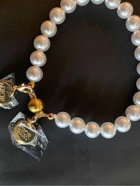 Dior White And Gold Classic Pearl Bracelet/ New In Box